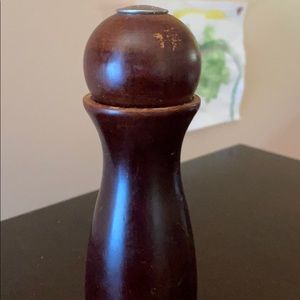 Meet your Posher, Adam